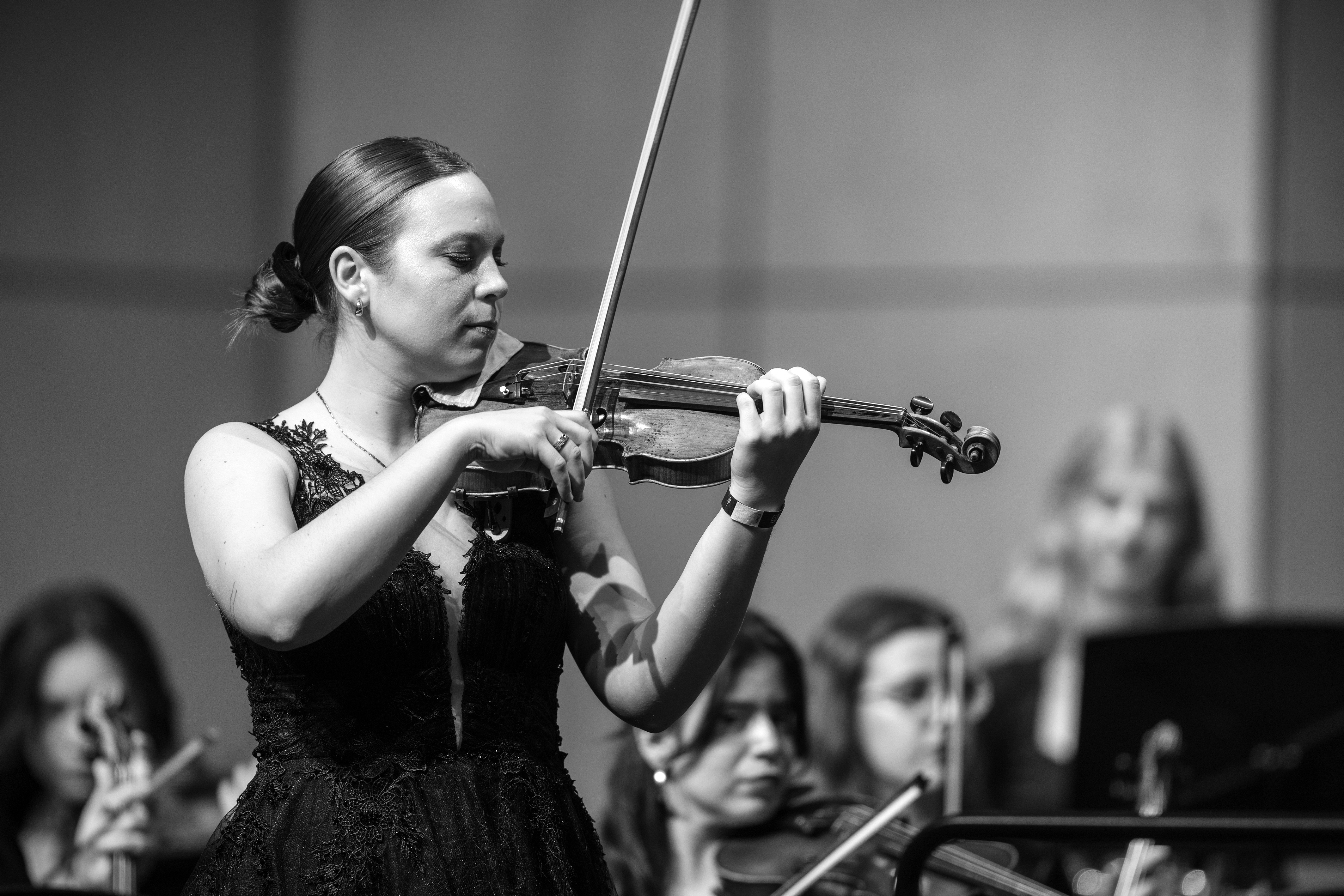 Edward Clug in svet Clusterja v Križankah