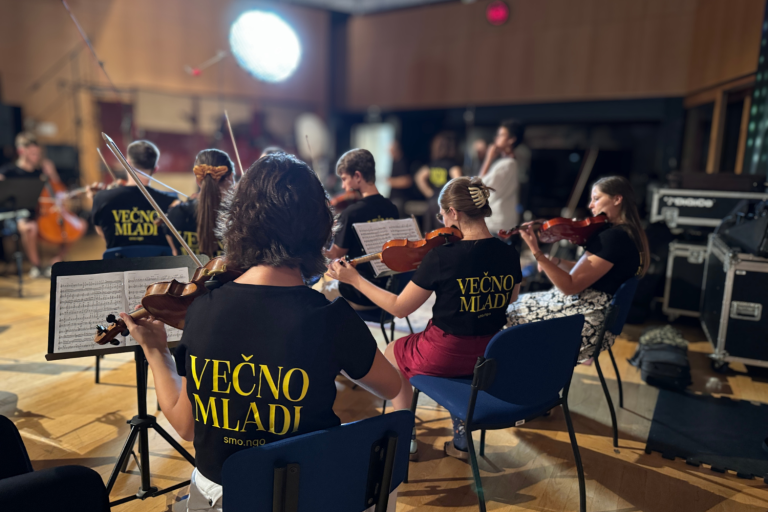 Nova generacija članov SMO